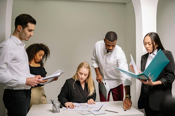 How Can Emerging UK Businesses Adapt to Economic Shifts?